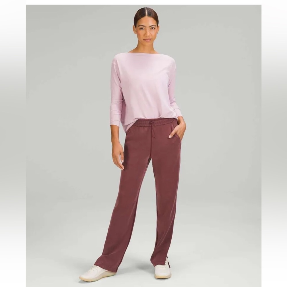 Lululemon Brushed Softstreme Split-Hem High-Rise Pant size 6 Red Merlot